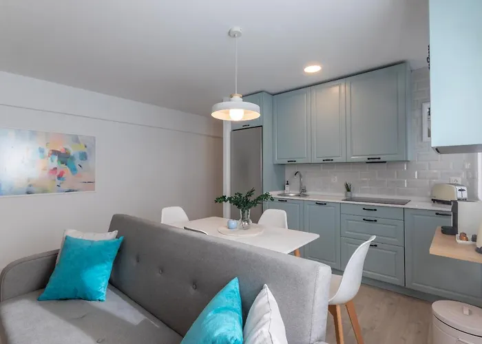 Park Ii By Aston Daire